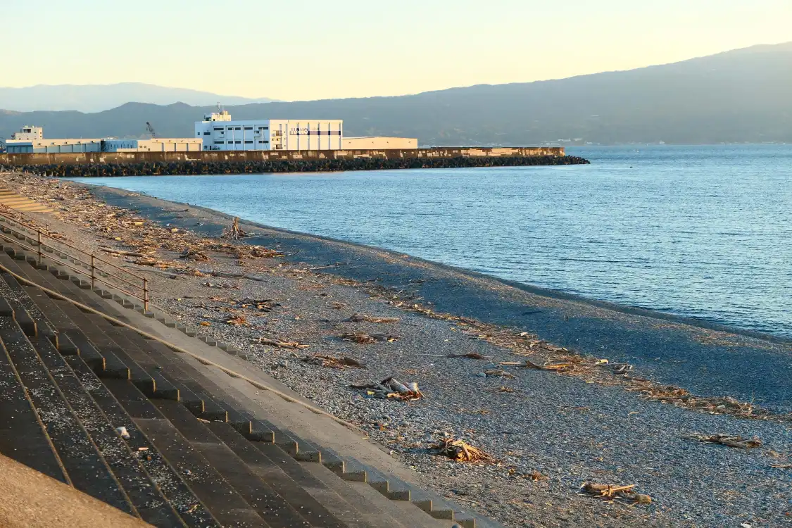 Hotels near Senbonhama Beach