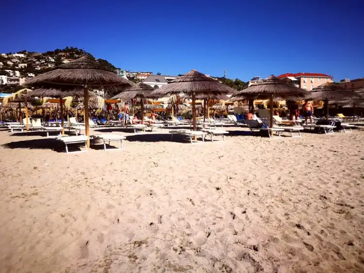 Hotels near Bau Bau Village