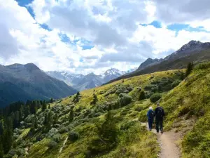 格勞賓登州的熱門踏青走春地