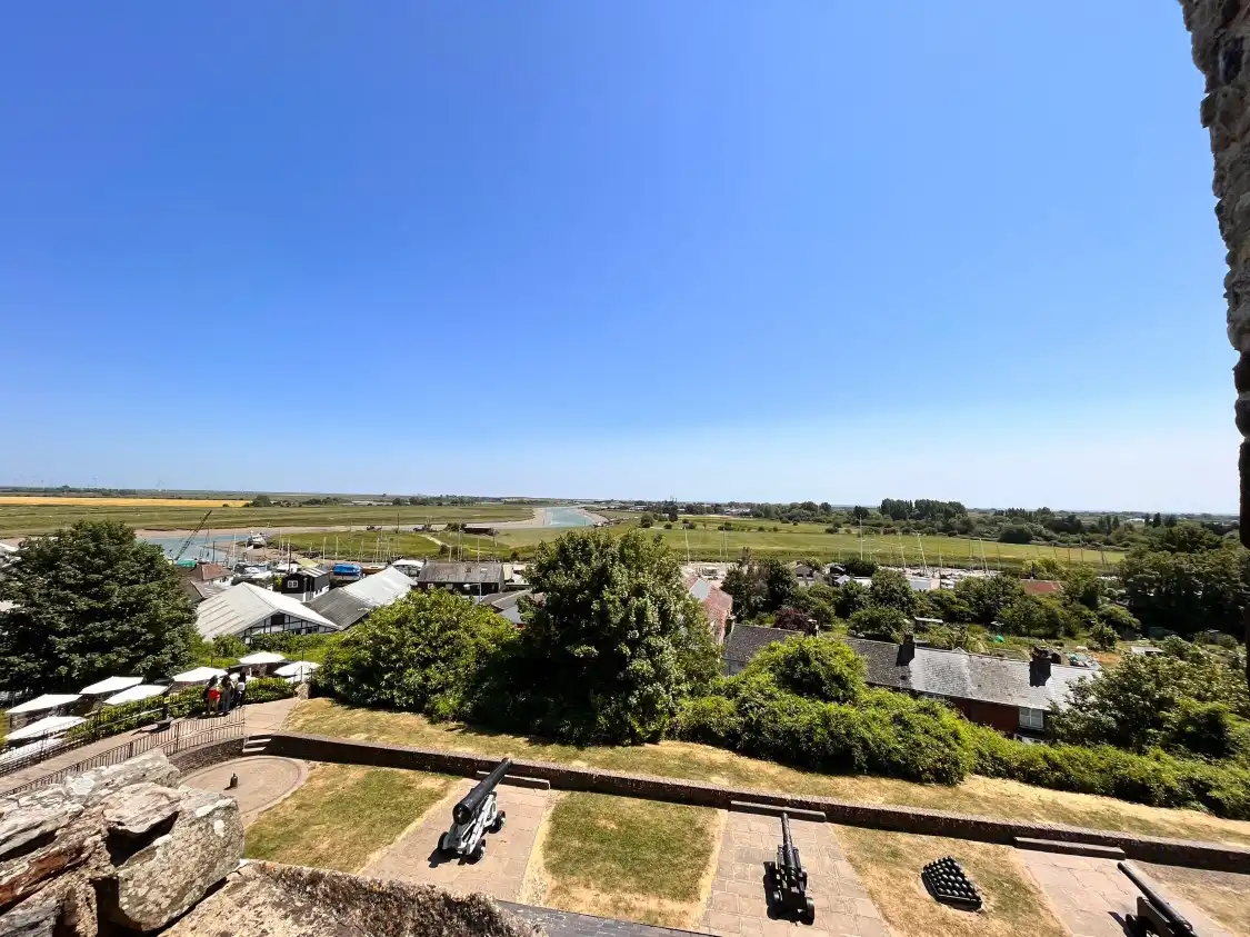 Hotels near Rye Castle Museum - Ypres Tower