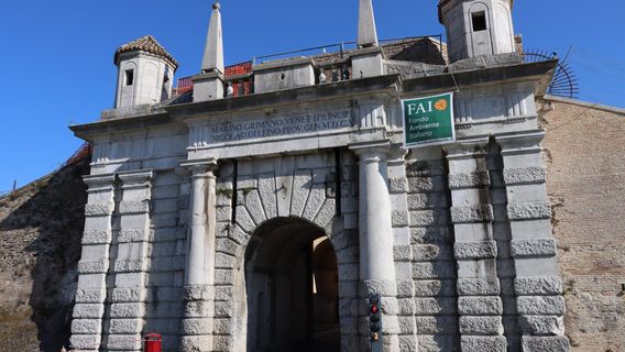 Porta Udine