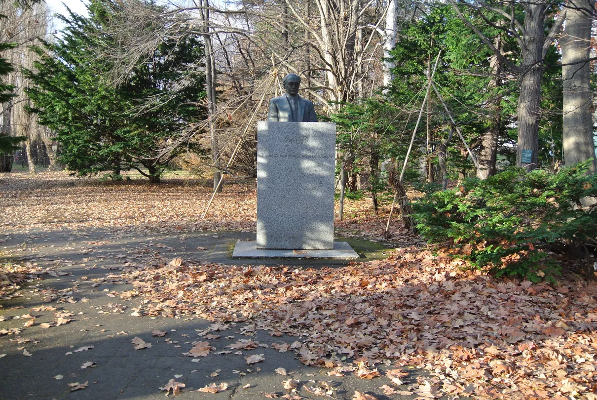 5_新渡戸稲造博士顕彰碑