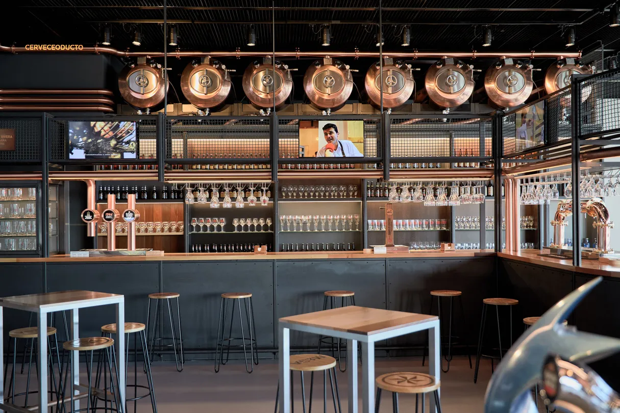 1_MEGA Mundo Estrella Galicia