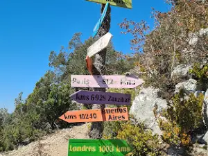 THE ROUTE OF THE ELVES