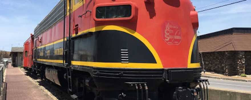 Decatur Museum/Kansas City Southern Locomotive & Caboose