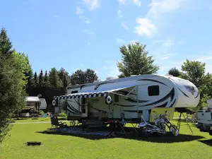 Camping Du Pont Couvert