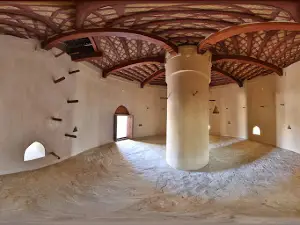 Al Khandaq Fort