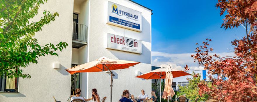 Mitterbauer Reisen & Logistik GmbH | Bus- und Reisezentrum