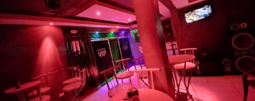 Plezi Disco Bar Hôtel