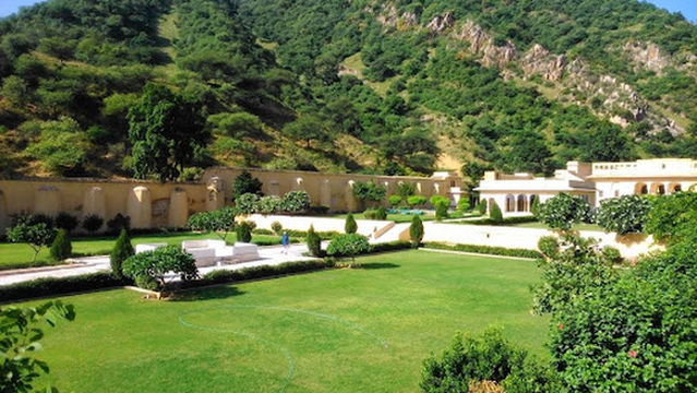 Sisodia Rani ka Bagh