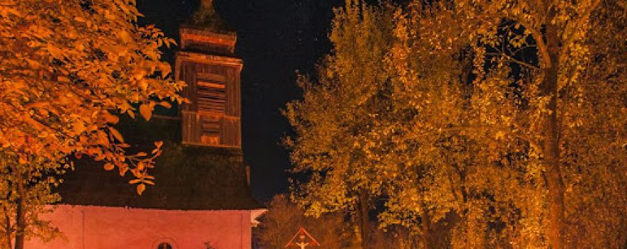 Biserica de Lemn Sfinții Arhangheli Mihail și Gavriil