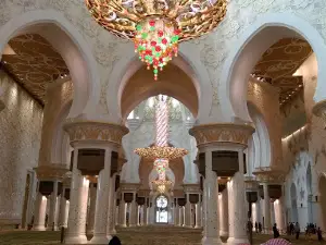 King Abdullah Bin Abdul Aziz Al Saud Mosque