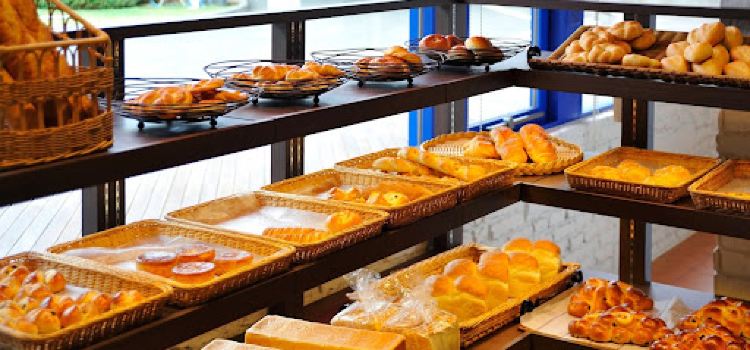 ITALIAN＆BAKERY MACARONI CLUB
