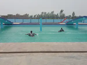 Dreamland Swimming Pool Quaidabad
