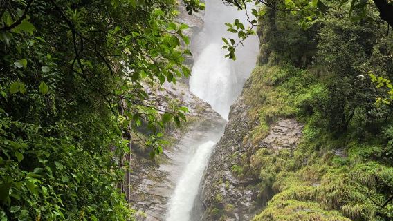 Baxia Waterfall in Yadong County