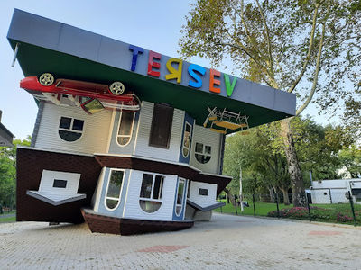 Reşat Oyal Culture Park