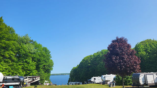 Merry Knoll Campground