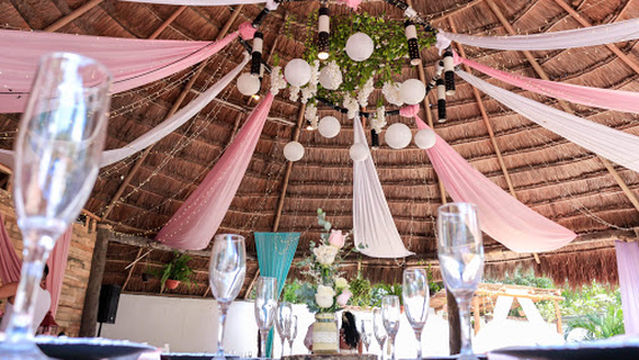 Salon De Fiestas Las Moritas