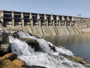 Yeldari Dam Garden IB