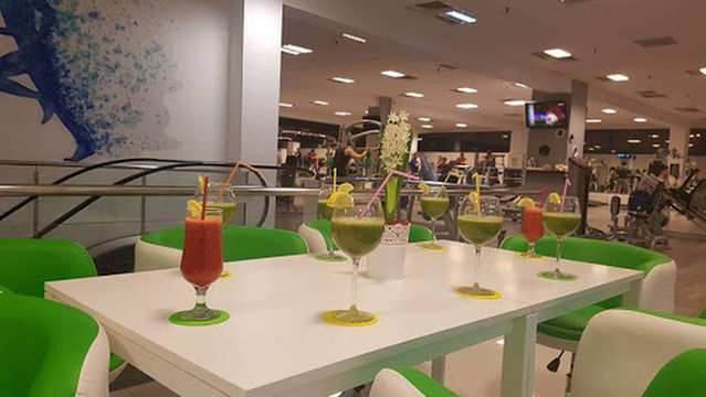 Anvi Center About Fit