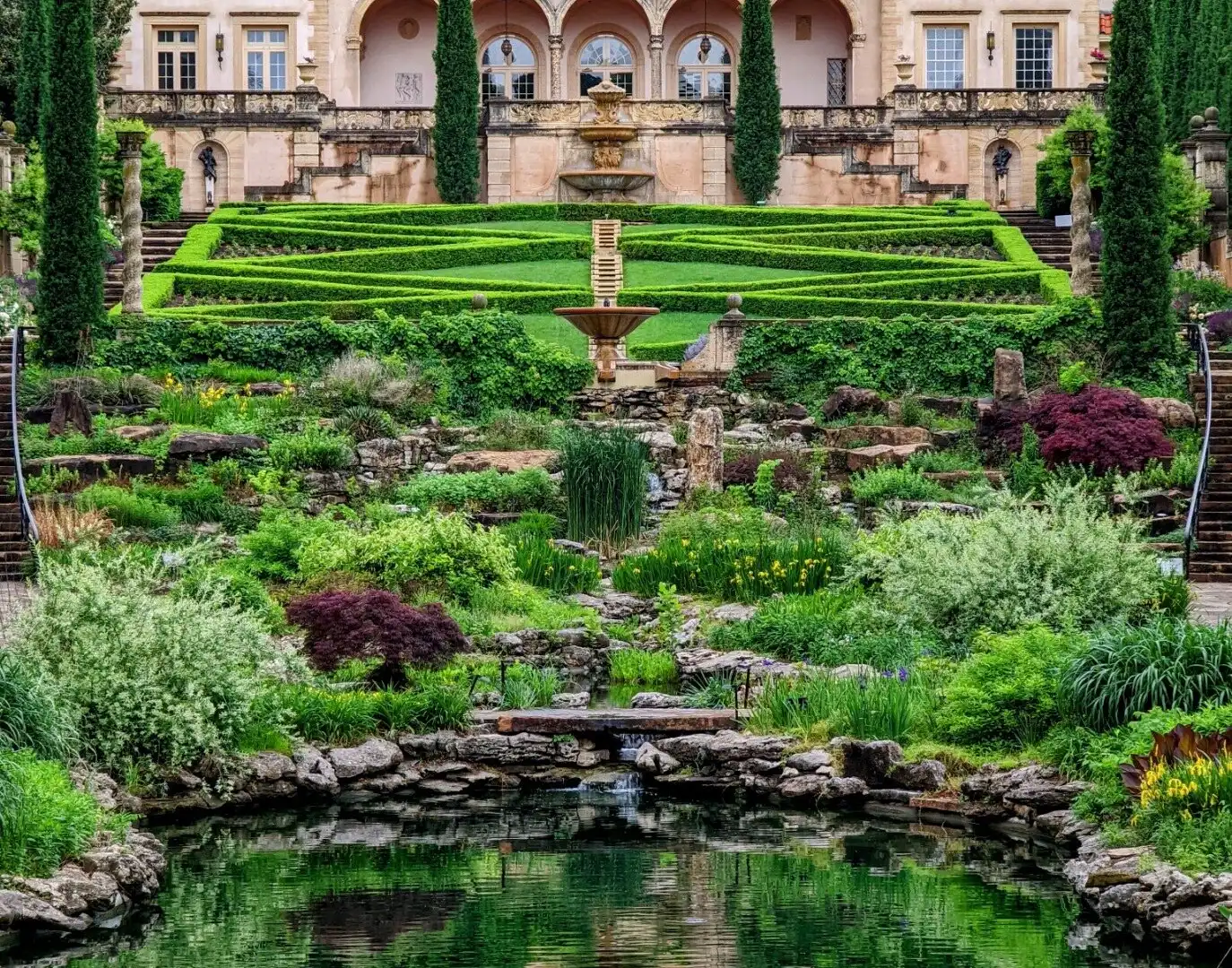 Hotels near Philbrook Museum of Art