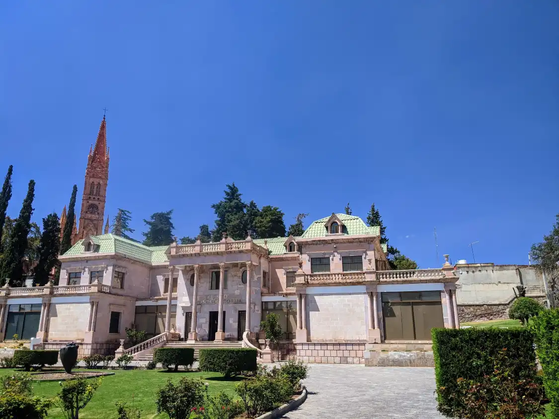 Hotels near Francisco Goitia Museum