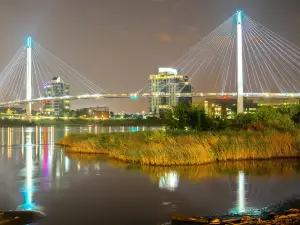 Bob Kerrey Pedestrian Bridge.
