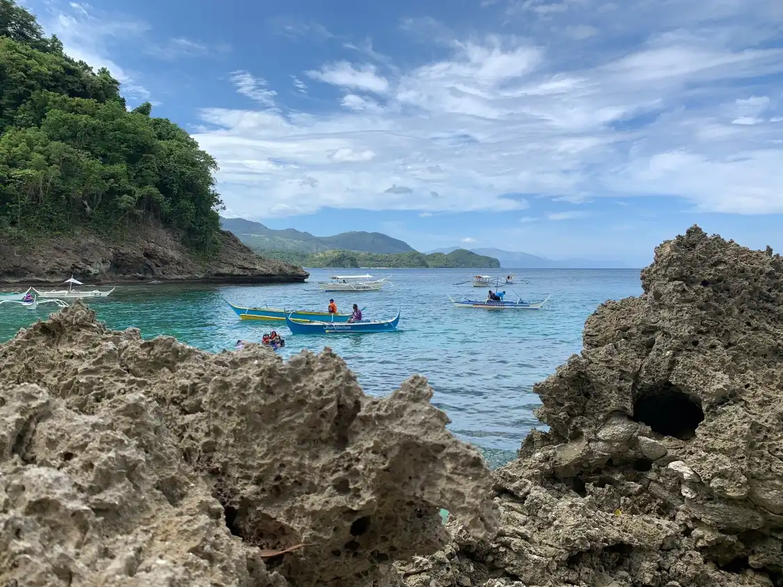 Hotels near Haligi Beach