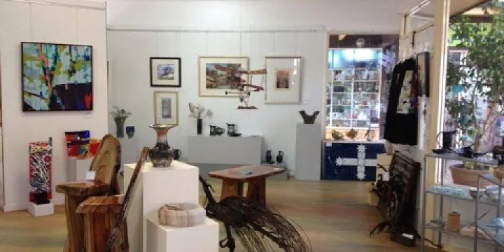 Ferry Artists Gallery