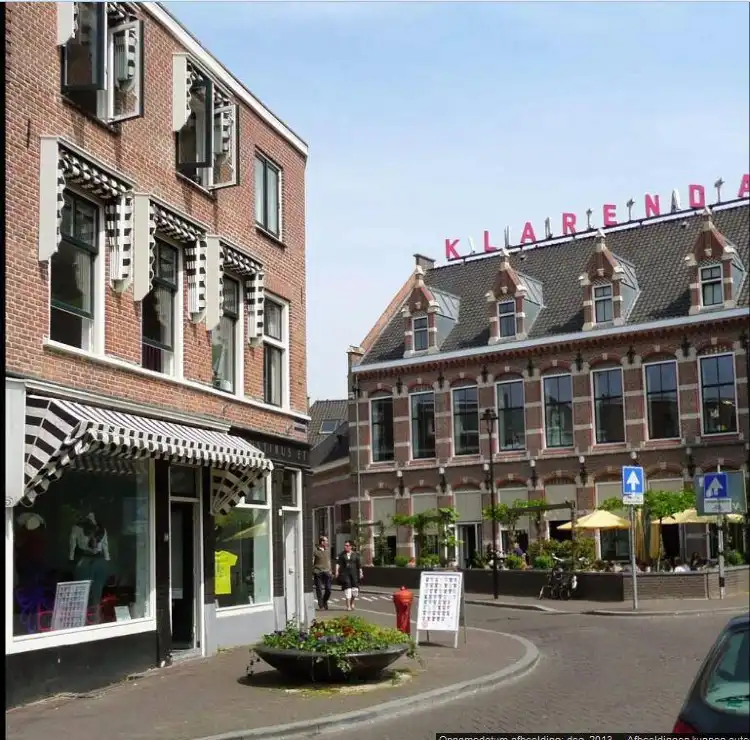 Hotel dekat Modekwartier