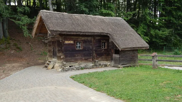Jurčič House