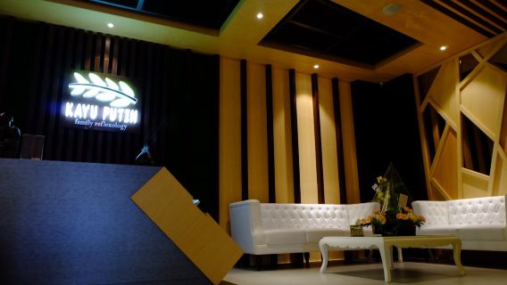 Kayuputih Family Reflexology S.Parman