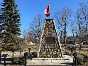 Clan Gregor Square