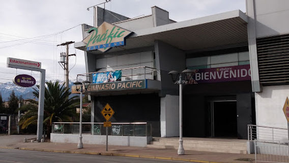 Gimnasio Pacific Fitness