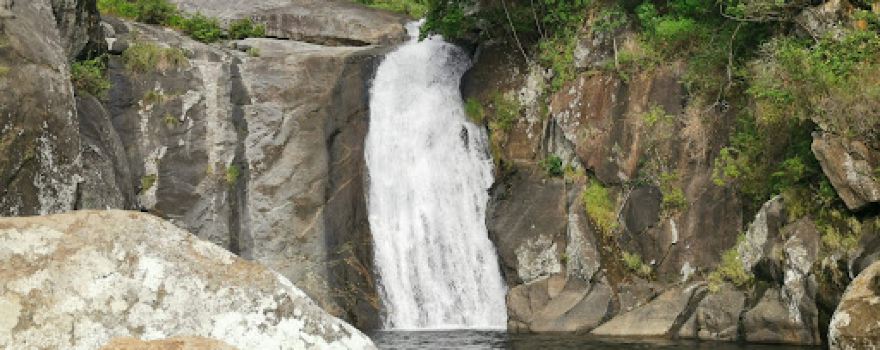 Likhubula Falls (Dziwe la Nkhalamba)
