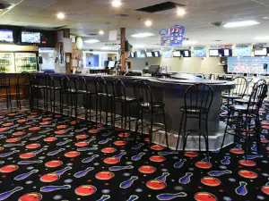 Rock River Lanes & King Pin Adventure Golf