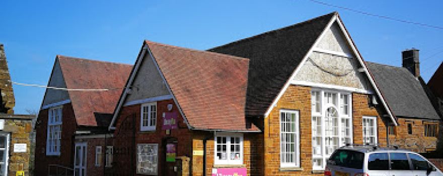 Woodford Halse Library