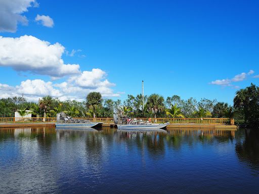 Animal Sanctuary & Alligator Park
