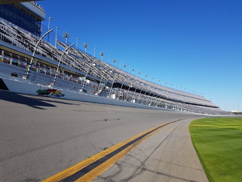 Rutland to Daytona Beach Flights