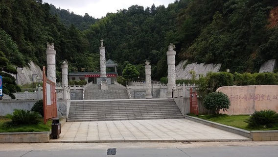 Hunan Xiongfeng Mountain National Forest Park