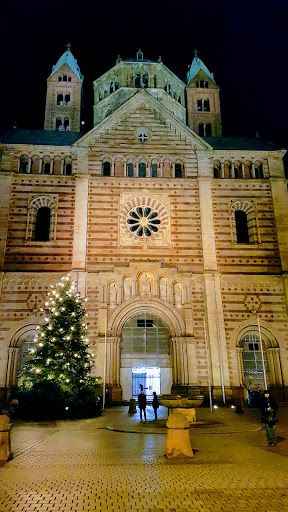 Speyer - Cathedral Square