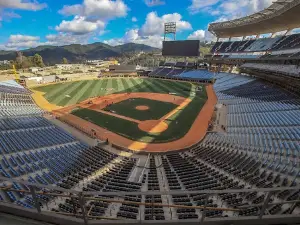 Estadio de Béisbol Monumental Simón Bolívar. La Rinconada