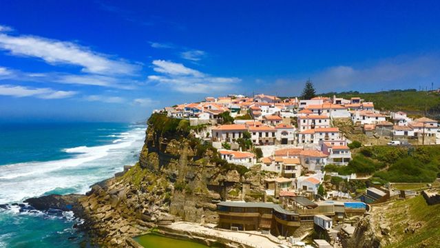 Lugar das Piscinas das Azenhas do Mar