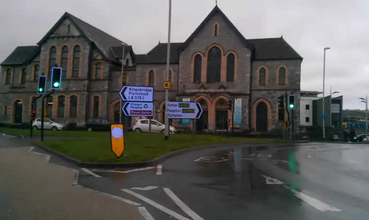 Hotel dekat Plymouth Christian Centre