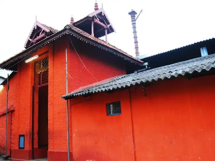 Hotels near Sree Maha Ganapathy Temple