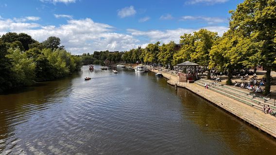 Queens Park Bridge