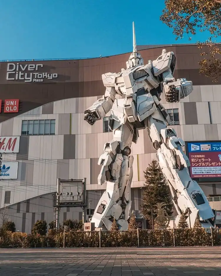 5_Unicorn Gundam