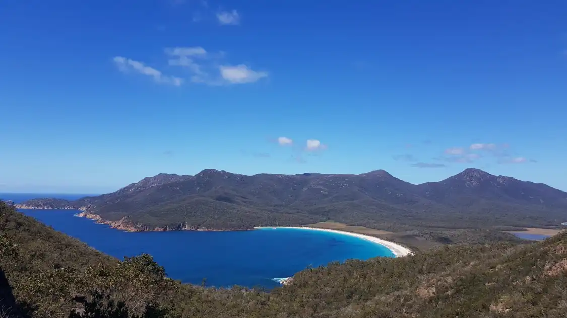 Hotels near Wineglass Bay