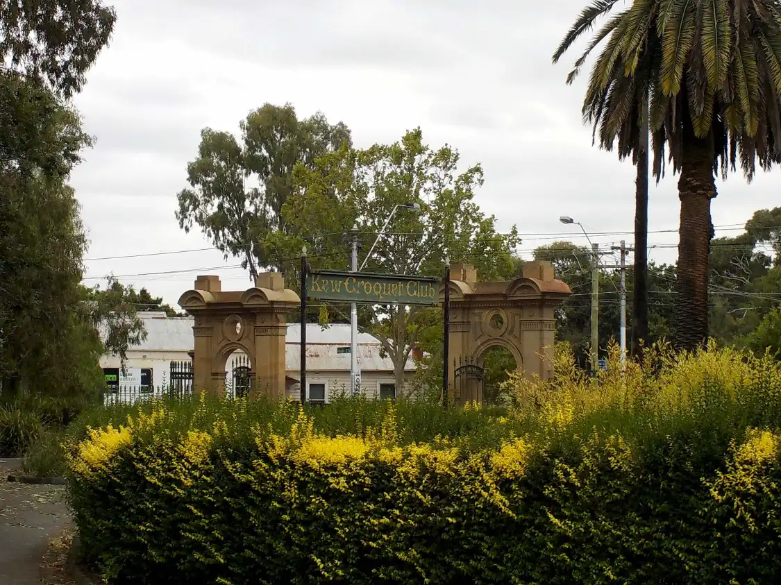 Отели рядом с достопримечательностью «Парк Виктория»