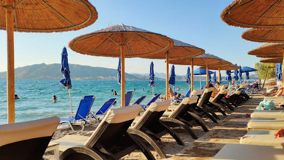 Hot Island Beach